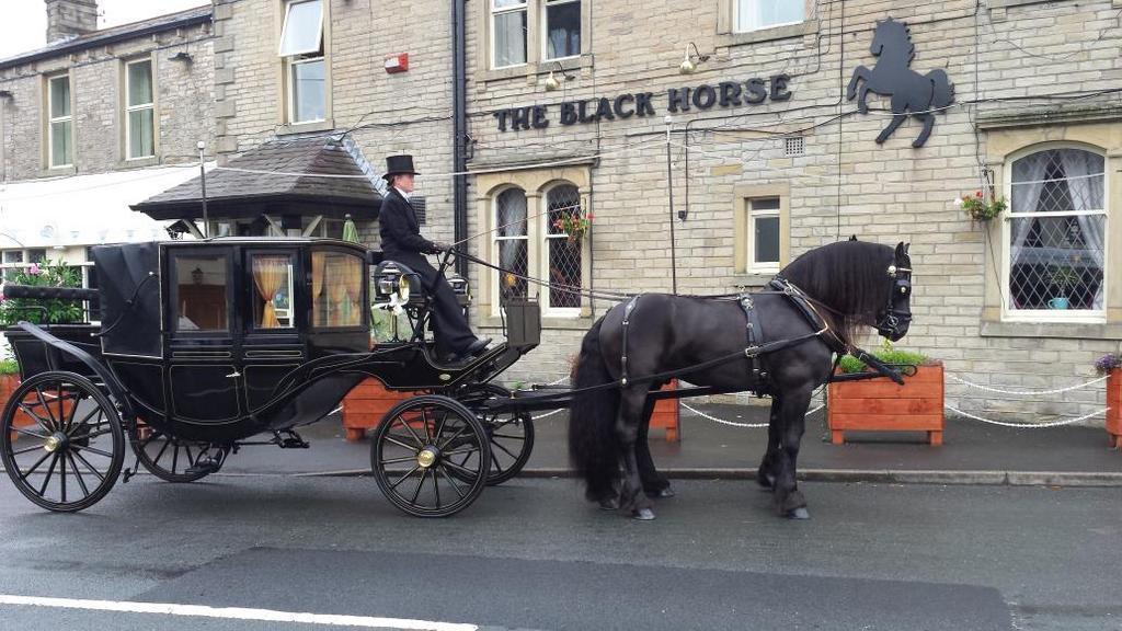 The Black Horse Hellifield Экстерьер фото