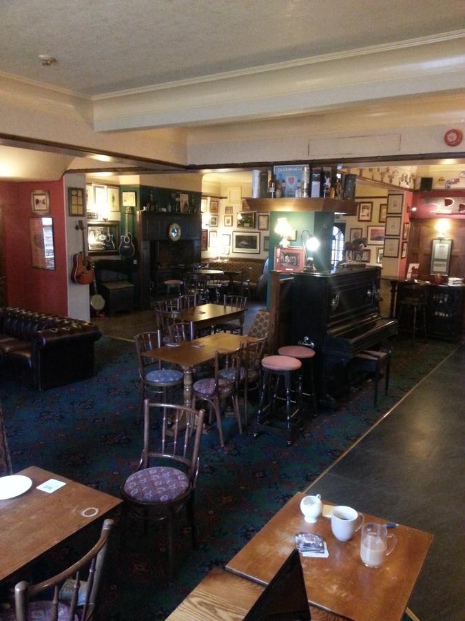 The Black Horse Hellifield Экстерьер фото