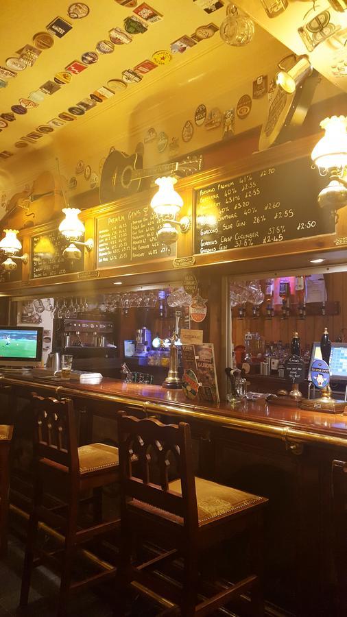 The Black Horse Hellifield Экстерьер фото